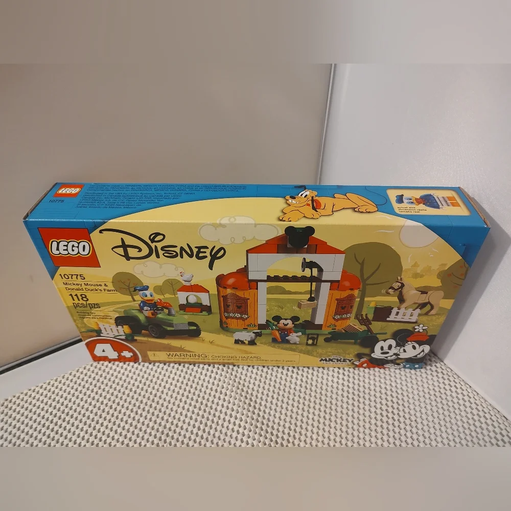 Lego 10775 Mickey Mouse & Donald Duck's Farm NWT Building Toy Set Disney